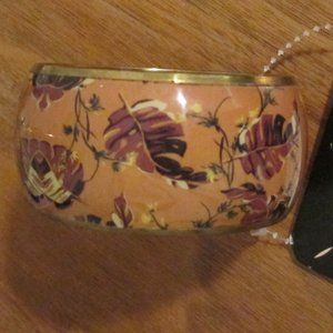 NEW with TAG Webster Miami Bangle Bracelet Gold leaf Design Target Collection